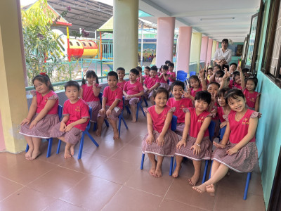 Sáng ngày 01/03/2024 Trường MN Sen Hồng phối hợp  Y tế Phường Phú Hòa khám sức khỏe toàn trường cho trẻ năm học 2023- 2024 ( đợt 2)